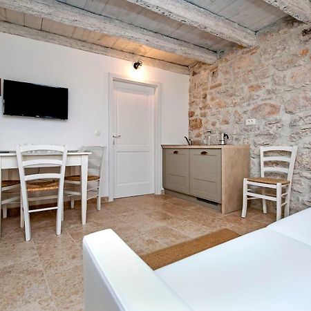 Apartments Casa Roccia Bianca Rovinj Eksteriør billede